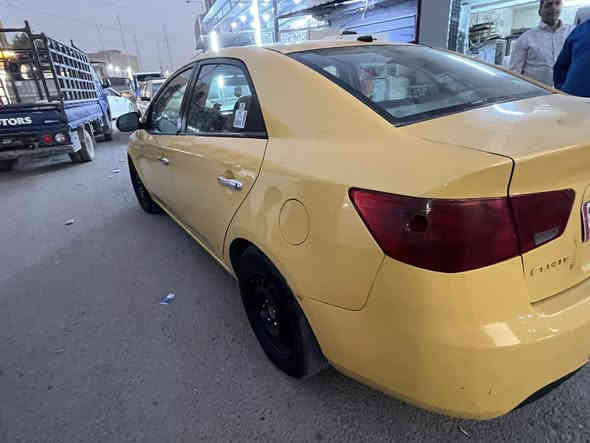 سلام عليكم 
فورتي موديل 2011 
حادثه باب سكن 
جاهزه ما ناقصه شي 
رقم ديالى باسمي 
السعر المطلوب 90 ورقة 
العنوان بغداد الرصافة 
رقم الموبايل ‭0770 660 8580‬
