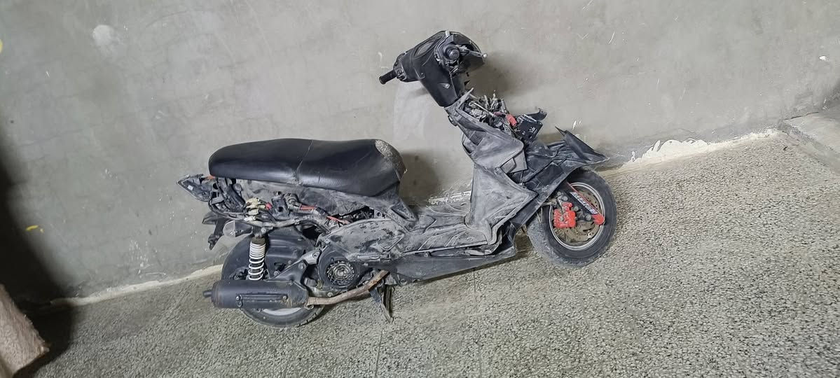 سلام عليكم لبيع او المراوس جي تي ار دراجه حلوه ونضيفه كل شي بلادي سعر 500 وبيها مجال استفسار على الرقم ***********
