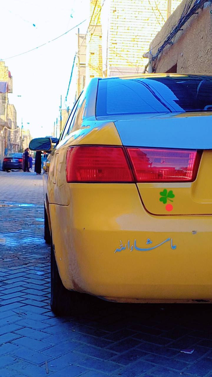 السلام عليكم سوناتا موديل 2008خليجي مكينه 2000 كير عادي ٧نمر تخم تاير جديد حداديه جا هزه منضومه لا يت وكهرباءيات كامله ما بيها نقص بيها طخه بل جاملغ الخلفي بدون دواخل نقص العنوان بغداد السعر 77ورقه رقم الهاتف ***********
