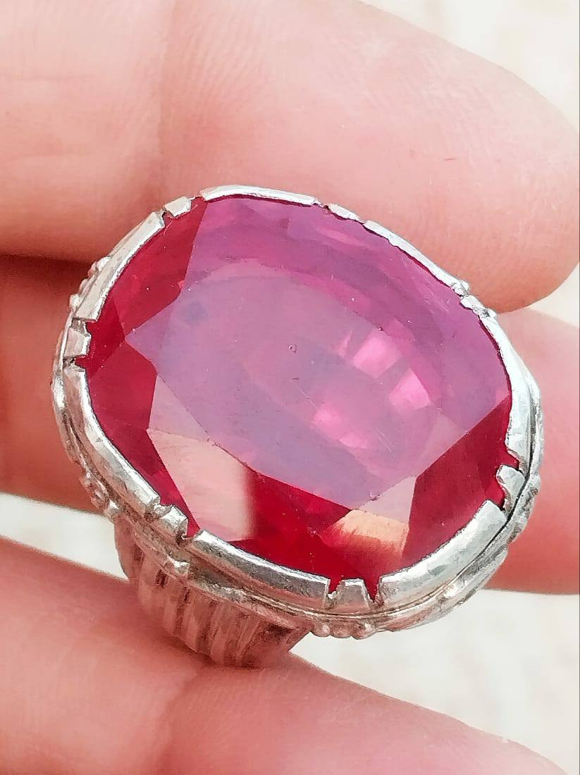 ياقوت كشميري حجم راهي صياغة يدوية ثقيلة 🌹🌹🌹


**إذا كنت صاحب هذا الإعلان وتريد حذفه لأي سبب، رجاءا أرسل رسالة إلى الدعم الفني**