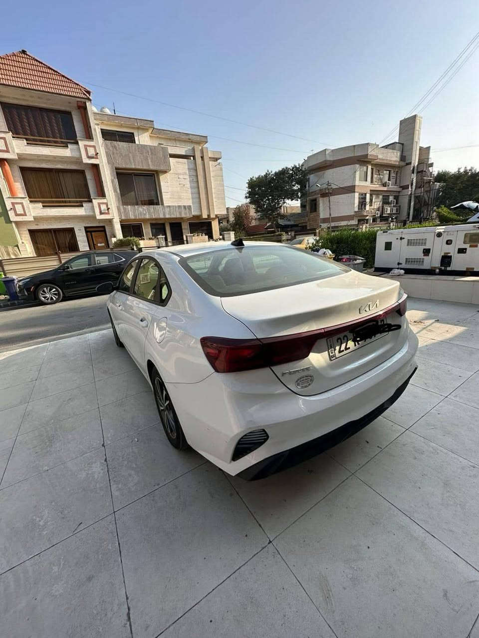 فورتي موديل 2022
ماشيه 77
حادث موضح بل صور
الباب والجاملغ اليمن معمرات
وليس مبدلات
والجاملغ اليسر بي بارد قليل
سعر 155 $ وبيه مجال 
رقم الهاتف الاستفسار اكثر  ***********
 سيارة ابسمي اتريد وكالة اتريد تحويل حاضر اني
ملاحظه السيارة لا لغود لا شواصي لا ايرباك
