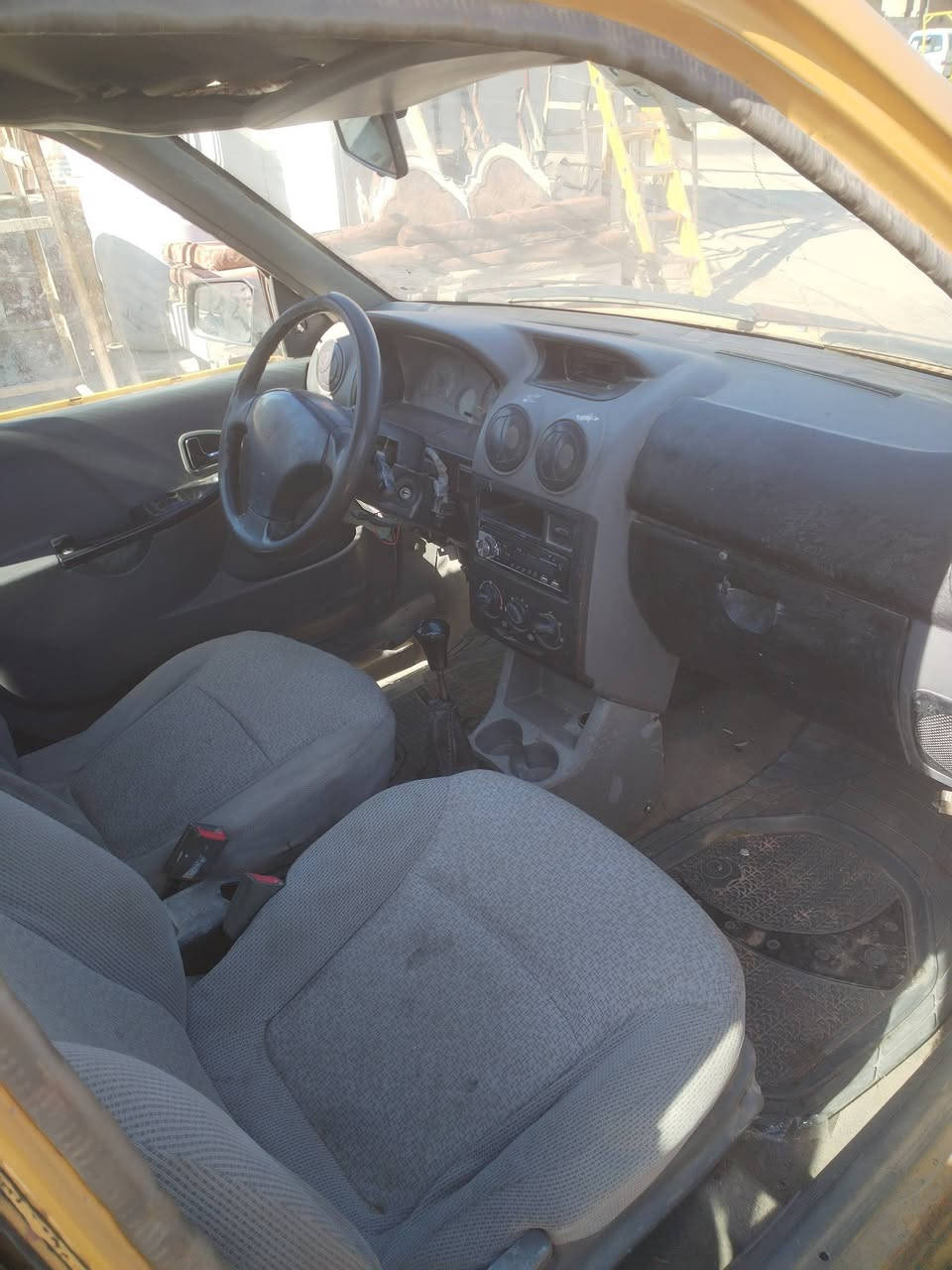 سلام عليكم سياره سايبه موديل 13 باعيها يطلب 100 السعر على الخاص مكان كربلاء حي  حي العامل   ***********
