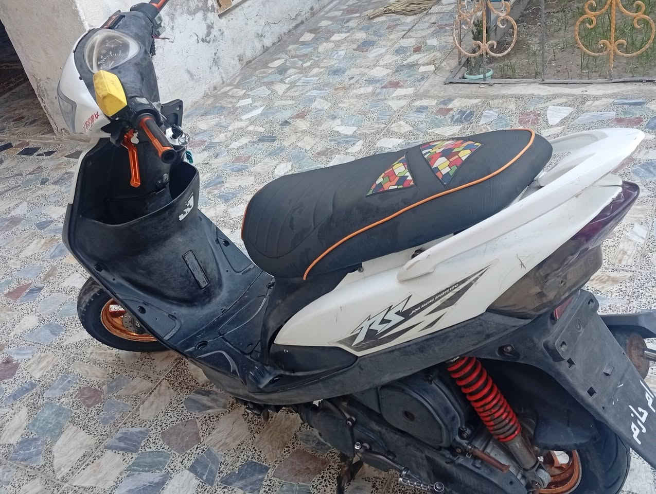 السلام عليكم ماكس عدله للبيع
بيه غراض رياضي كله مشمشي

بيه يدات بريك

ويدات سكليتر

وعضمه رياضي

وياله رياضي

وقبق عمبار

وقبق فلاوين 

وكلج امامي رياضي 

وبنز وطاسه وسبرنكه رياضي مال خلفي

مكينه 49 متسمعله صوت خرسه 
نكره دراجه

السعر خاص مكاني بغداد


**إذا كنت صاحب هذا الإعلان وتريد حذفه لأي سبب، رجاءا أرسل رسالة إلى الدعم الفني**