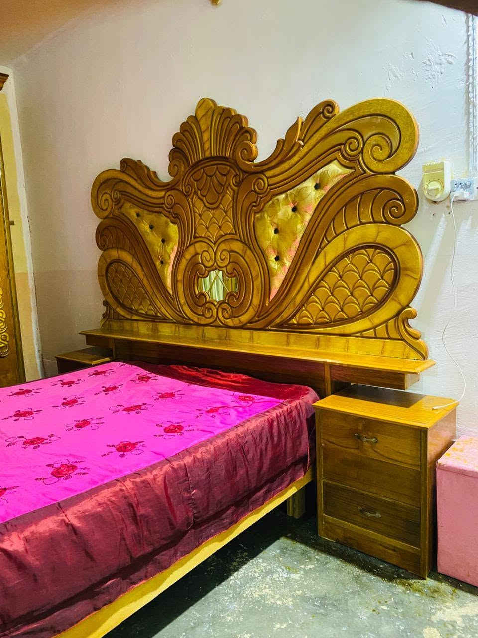 غرفه نوم صاج عراقي جديده طك السعر 750وبيه مجال للاستفسار الاتصال على الرقم *********** العنوان الرمانه البوعبيد
