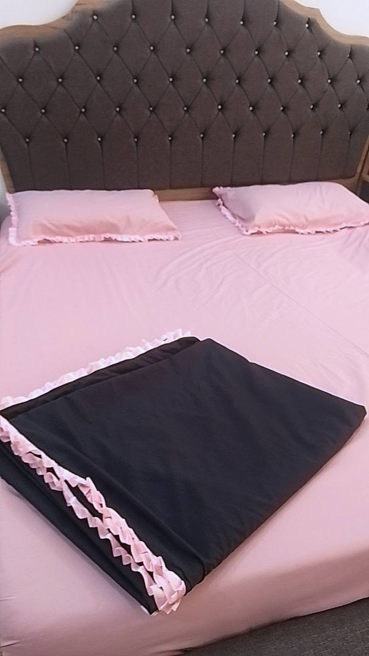 خياطة وبيع أقمشة حسب الطلب تؤاصل واتساب ***********
