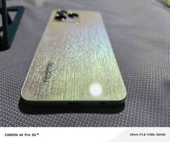 السلام عليكم
جهاز للبيع 
ريلمي c53
جهاز نظيف جدا 
ذاكرة 128
بطارية 5000mAh
مع شاحن اصلي 33 واط 
وكفرات اثنين 
السعر 110 الف وبي مجال 
للإستفسار في الخاص او الاتصال 
***********
***********
العنوان الخضرانية
