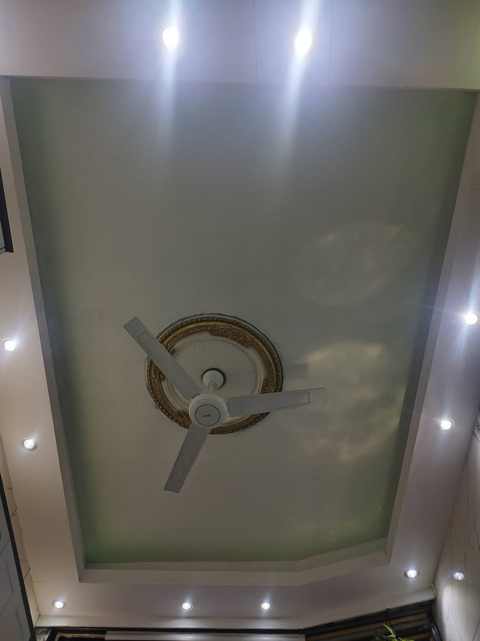 سلام عليكم المنشور الخلفات الي يريد اطلع ويه ابجور اقل هاذا شغلي مكاني كربلاء فقط التواصل واتساب او التصال ***********
