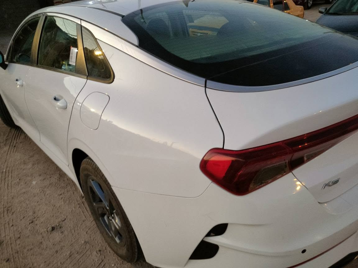 س عليكم كيه كي فايف 21معوقين 
3قطع صبق محرك 1600تيربو 
بعد أقل من سنه ويصير حره رقم 
مثنى مكاني البصره الزبير ***********
السعر 140بيه مجال البصرة, العراق
