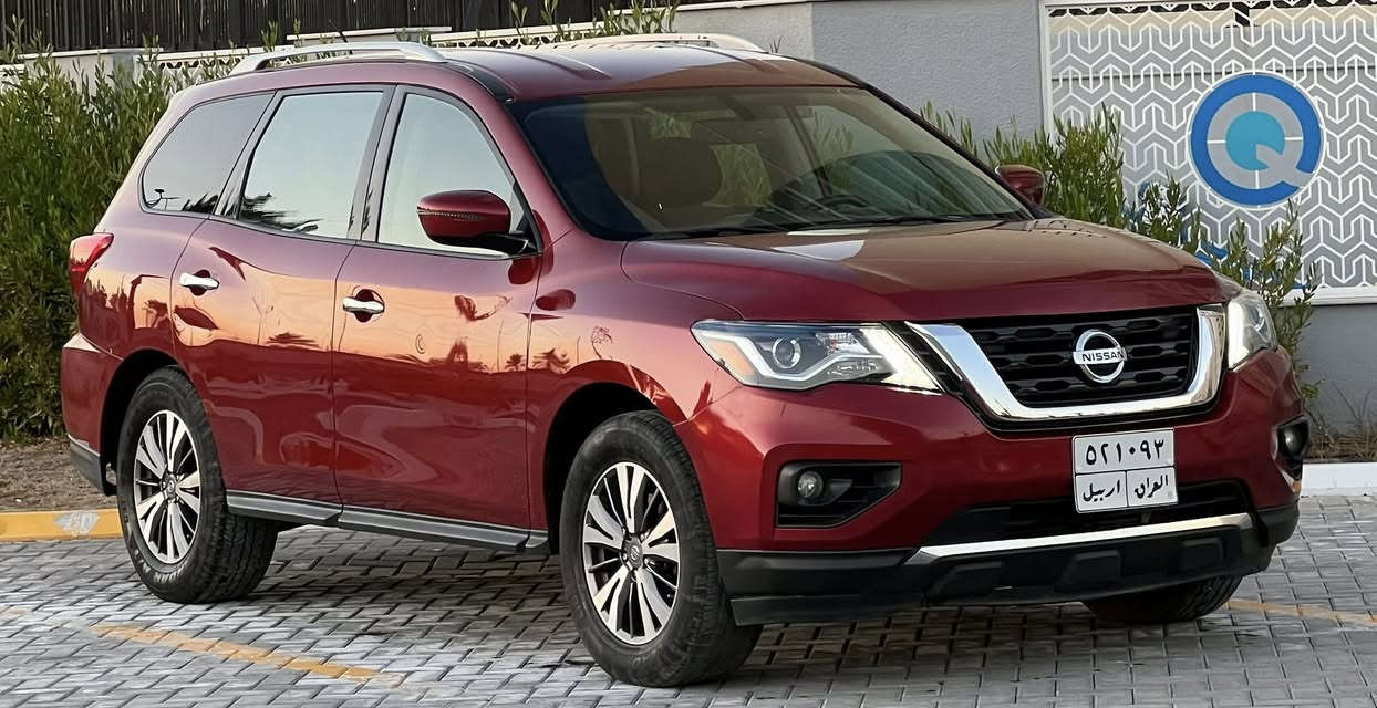 السلام عليكم نيسان باثفايندر ٢٠١٧رقم اربيل شرط تحويل او وكاله
حادث باب الجنطه صبغ وشبر يم قبق البانزين بدون دواخل وكصه البنيد رش كلير 
السياره كلش حلوه وجديده بل عافيه على تكون من نصيبه
مكينه كير جدد مكفولات شرط الفحص
مواصفات SV 
سبعه راكب 
ثلاث قطع تبريد منفصل 
بصمه تشغيل وبصمه ابواب وجنطه
شاشه جبيره 
حساس خلفي كأمره خلفيه 
بجم لايت زنون بلادي عدسه 
فور ويل 
وبعد بيها مواصفات
السعر ١٣٠$ 
مكاني بغداد حي الجهاد رقمي الشراي يتصل 
***********
***********
