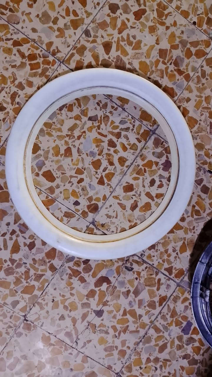 السلام عليكم
اغراض كبات حجم ١٥ 
طوك خط ابيض حجم ١٥ 
سيبايه حيدر سحارة
عنوان بصره حي الزيتون
استفسار اتصل على واتساب 
***********
