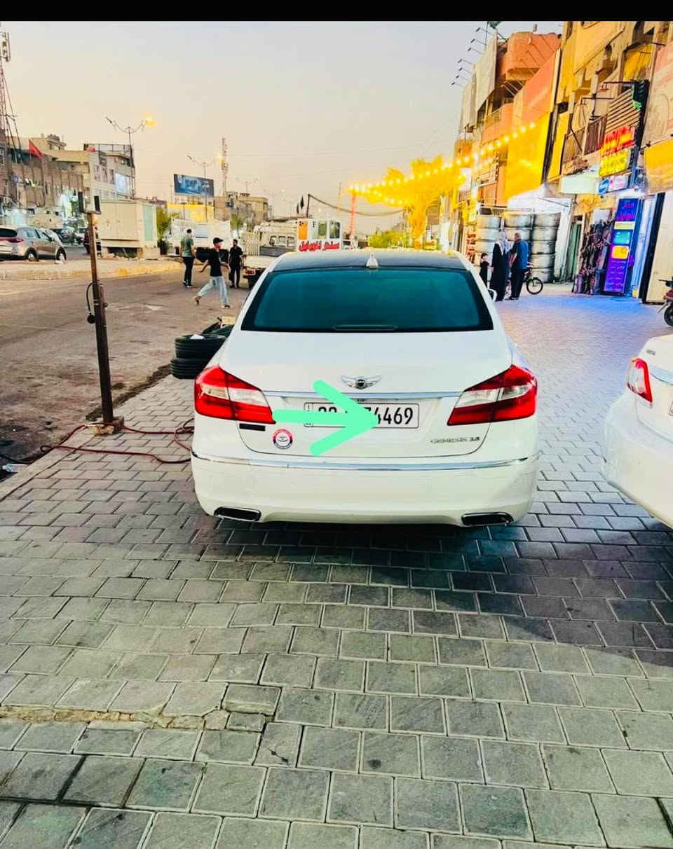 جنيسس 13 رويال خليجي فول مواصفات رقم اربيل بسمي السيارة 1/كشنات جلد فتحت سقف 2/دبل موس 3/بصمه بيبان بصمة تشغيل 4 شاشه كبيره بلاديه /5رادار امامي 6/بصمة الصندوق السعر 140$وبيها مجال أو مراوس حسب القناعه
حادثه جاملغ وبنيد مبدل بدون دواخل 
مكان السياره بغداد الكراده 
للاستفسار على الرقم ***********
