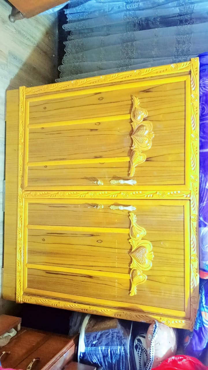 البارحه وصلتنه يعني جديدة وما كعدت بالمكان جبيرة طلعت صاج عراقي ثقيل تسكام ٥مليم السعر ٢٠٠ الف المكان بلديات حي الضباط شارع الكاشي والمرمر


**إذا كنت صاحب هذا الإعلان وتريد حذفه لأي سبب، رجاءا أرسل رسالة إلى الدعم الفني**