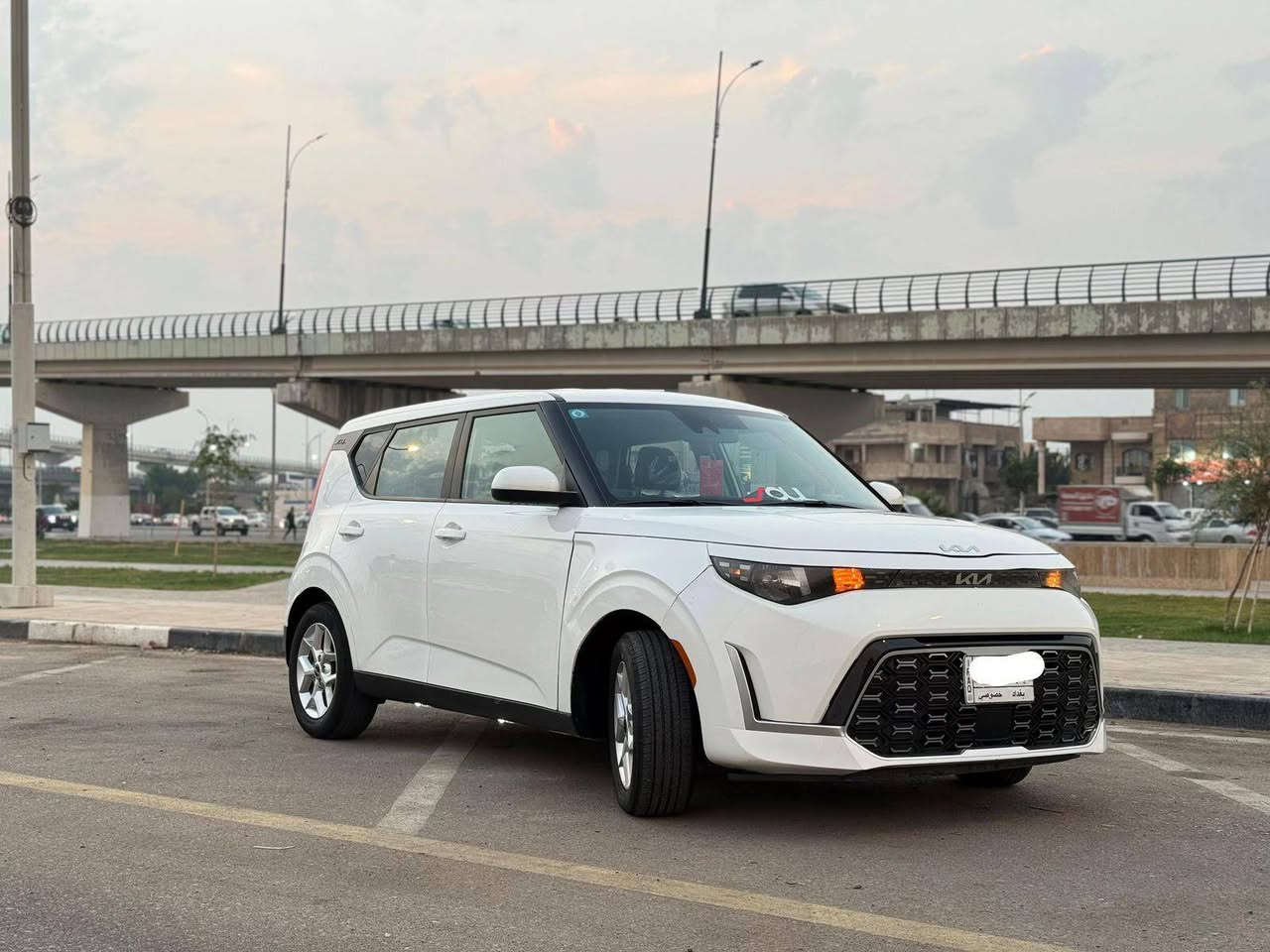 خط امتحانات خارجيه سياره صغيره عندي ثنين بنات ***********
