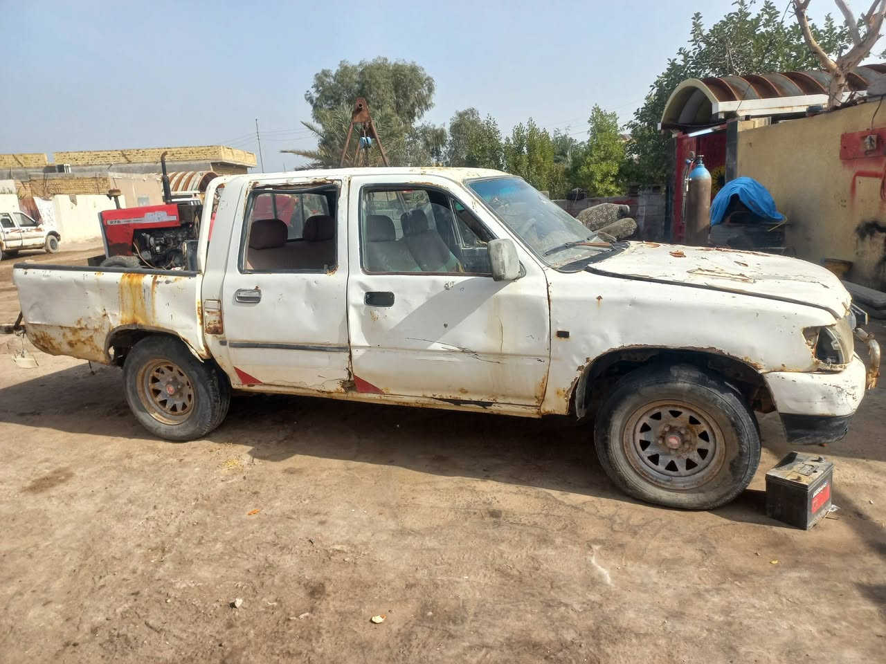 سلام عليكم سياره دير البيع موديل2006رقم سنويه راعيه ما ندله تعهد بيه من السرقه من العشياره من الدوله ابيع السياره
بسن واحد من البصره  كوم حديد العنوان العماره***********احمد
