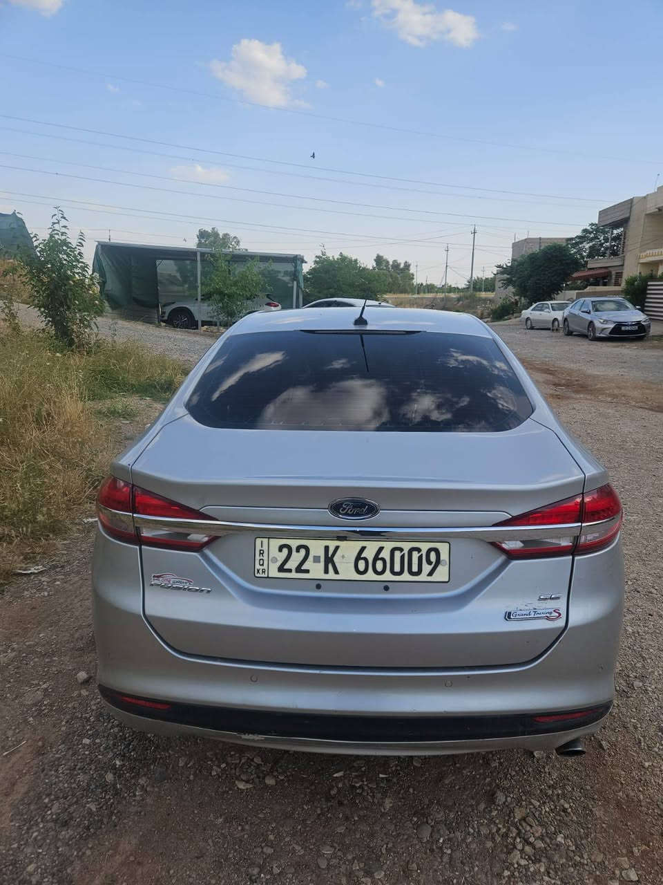 Ford fusion 2017
مەکینە ١.٥ تۆربۆ 
بەسمە و شەغال 
کوشن کارەبا
گێر ماوس 
تەبرید مەرکەزی 
سێ شاشە و چەندین مواسەفاتی تر ،
 تەنیا سڵاید و کوشن هیتەر نیە 
سێ پارچەی پێشەوەی هەیە بێ ناو گرتن لەگەڵ دوو پەڵەی تر 
سەنەوی تا ٢٠٣٠ نوێیە 
هەموو شتێکی بە شەرت 
گۆرینەوەش ئەکەم لەسەر دڵ گرتن 
هەموو شتێکم نوسیوە تکایە کریار نیت تێل مەکە 
*********** كويسينجاك, أربيل
