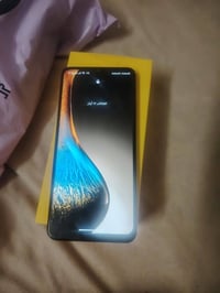 جهاز لبيع نضيف شخط مابي وشاحنه مامستخدمه وصالي شهر من ماخذه رقم الهاتف...
