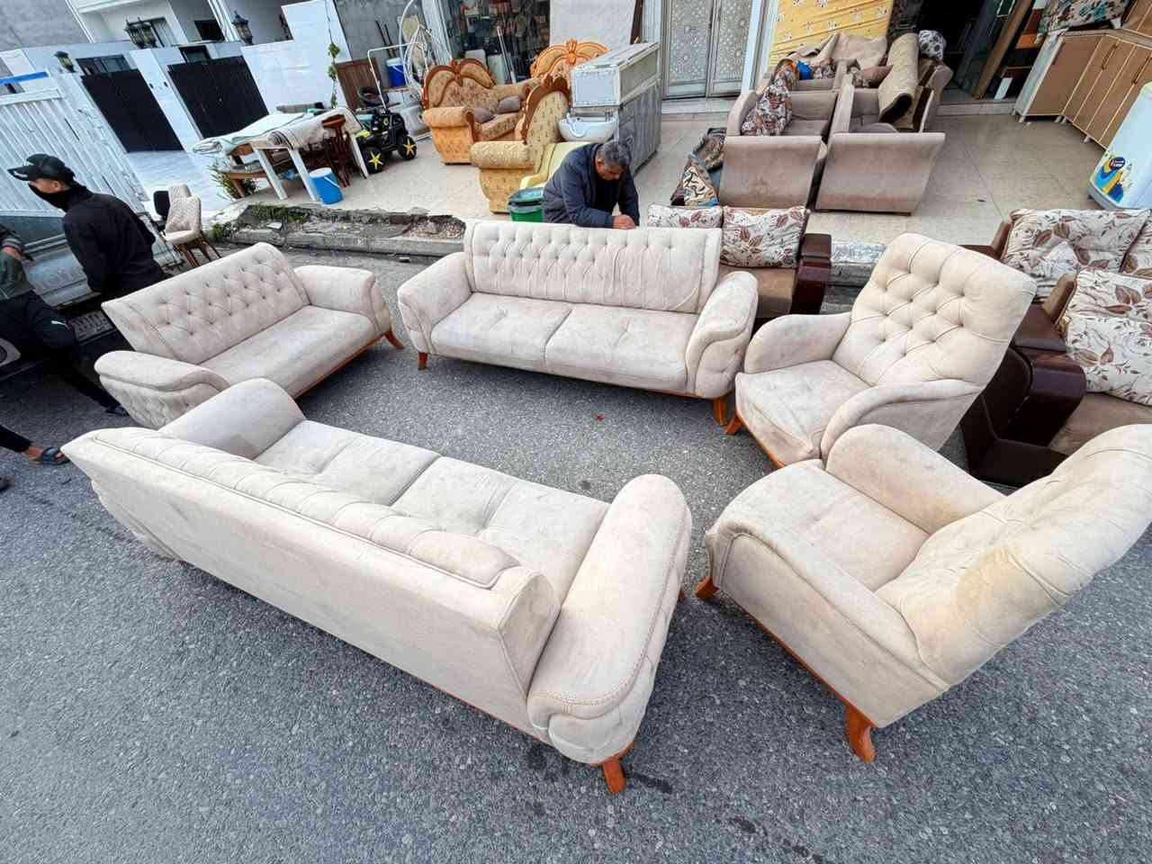 بيع مستعجل شراي يراسل لو تلحك لو لا ***********
