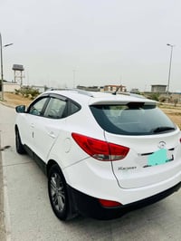 توسان ٢٠١٤ • محرك ٢٠٠٠ • ضرر داخلي