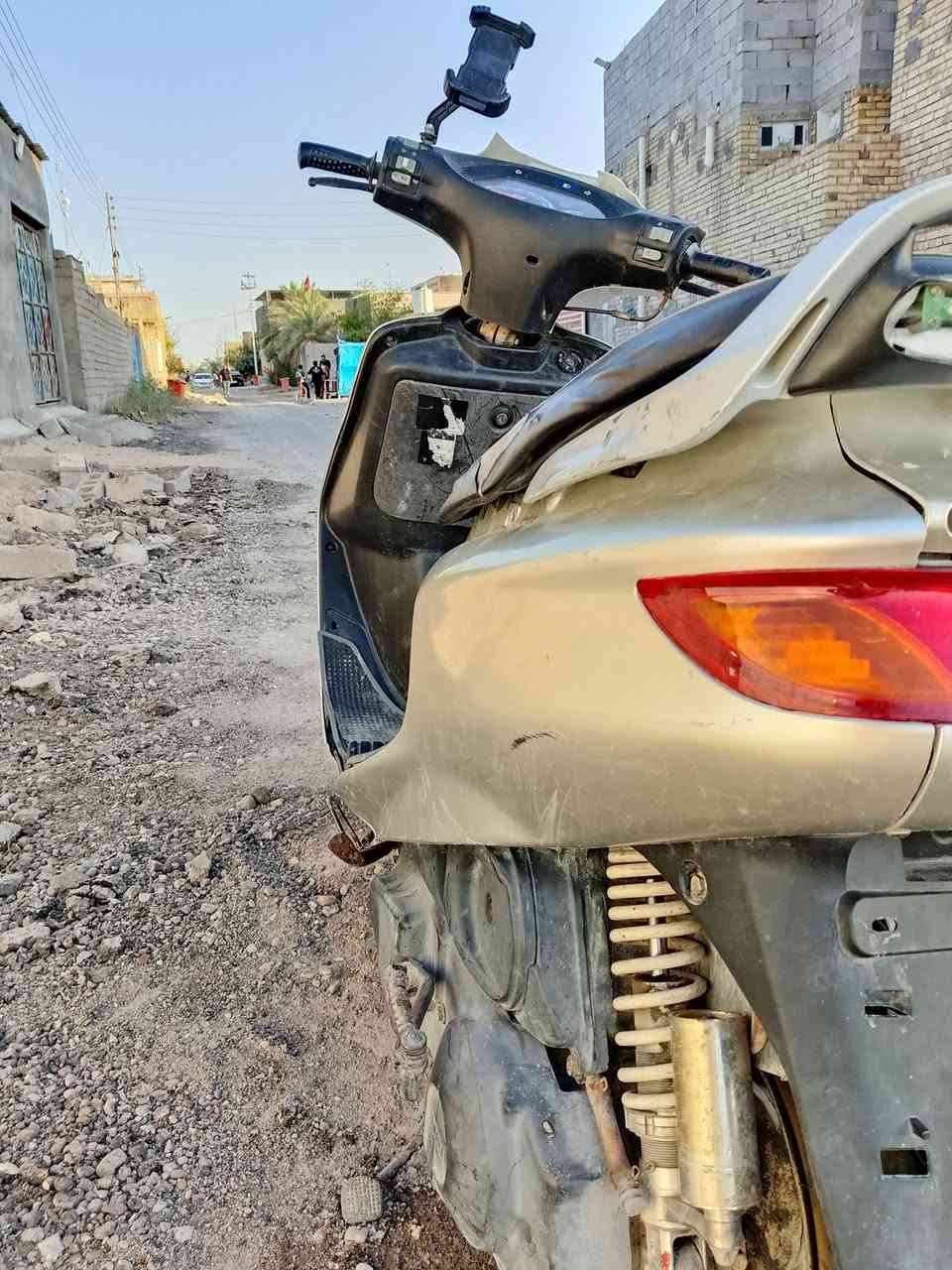 كفاله من محرك من شاصي من كلشي الدراجه جاهزه وكلش حلوه الي رايده شغل للبيت للمسواك مكانات بعيده دراجه تاير خلفي جديد دهن توه مخلي سعر 500 قفل محتاج واريد ابيع مستعجل مكاني هوير ***********
