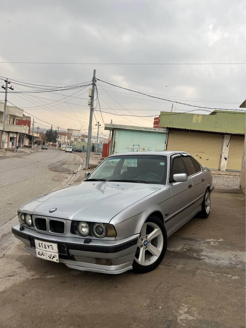 بي إم دبليو ١٩٩٥. ٥٢٥i گير اوتو رقم دهوك سعر ٦٨ورقه رقم هاتف ***********. سياره گير محرك ب شرط بدون دعم أربعه ورقه غرامة ينزل من سعر عنوان زاخو زاخو, دهوك
