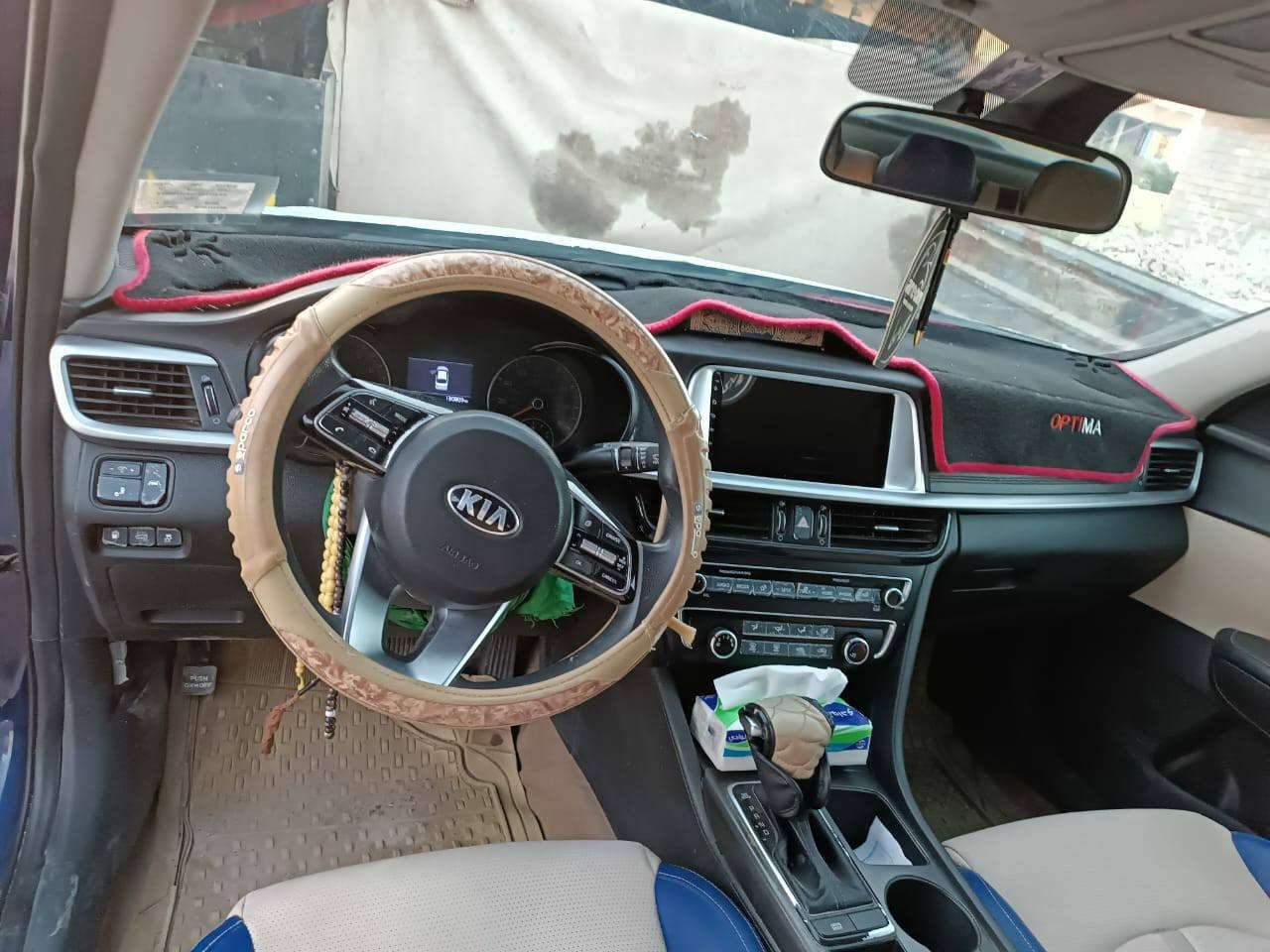 سلام عليكم اوبتيمه امريكي موديل ٢٠١٩ شكل ٢٠٢٠ حادثه جامغ وبنيد موصفات شاشه كبير تحكم استيرن جيهتين حساسات خفيه وكامره دواره محرك ٢٤٠٠ وكير مكفول من التنقيص والتبخير سياره مال جناي تخم تاير مكان السياره بصره رقم بغداد السعر ١٢٠ بيه مجال رقم الهاتف ***********
