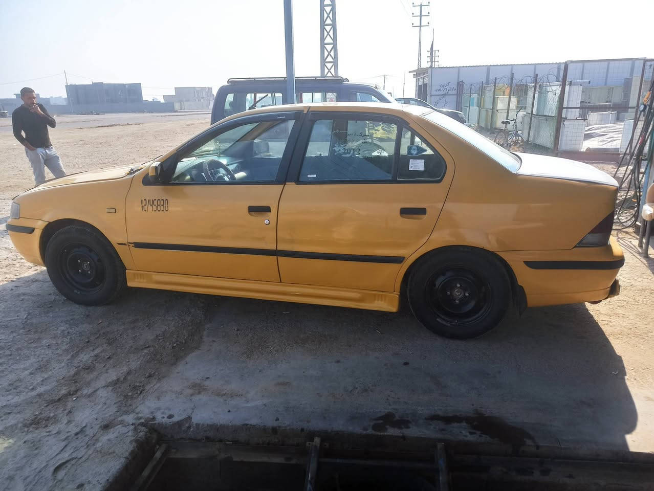 السلام عليكم سمند موديل 12 مكينه بيه بدايه بخار كير كفاله سياره موضحه في الصور تدفئه تبريد شغال بسمي تحويل مباشر رقم بغداد السعر 32 وبيه مجال العنوان بابل مشروع المسيب للاتصال ***********.....***********
