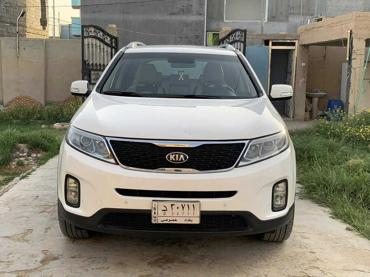 سلام عليكم سورنتو 2013خليجي كفاله عامه فول ما عده فتحه محرك 6سلندر ماشيه 200 سعر 172بيه مجال سياره مكانه الأنبار بس حالين موجوده بغداد رقم هاتف ***********
