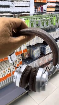 السعر 28 الف و التوصيل مجاني لكل المحافظات   سماعة رأس بلوتوث JBL TUNE...