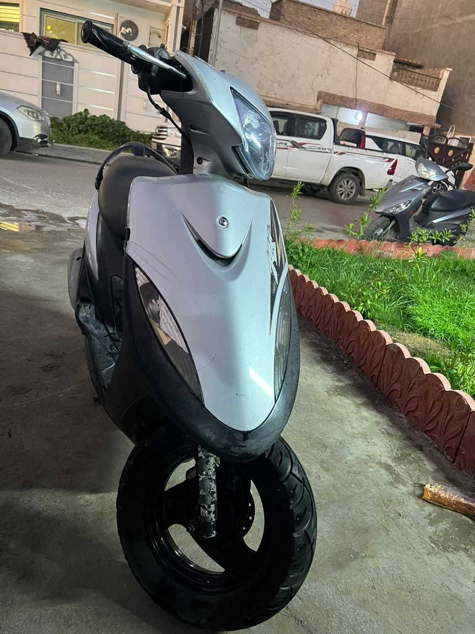 سلام عليكم 
دراجه الله موفقها سعرها 700 الف 
وبيها مجال حك الجيه مابيها نقوصات نكره سلف نكره هندر 
دراجه تاخذها بالك مرتاح مكينه ناعمة ومكفوله كفاله عامه 
مكاني بغداد حي العامل


**إذا كنت صاحب هذا الإعلان وتريد حذفه لأي سبب، رجاءا أرسل رسالة إلى الدعم الفني**