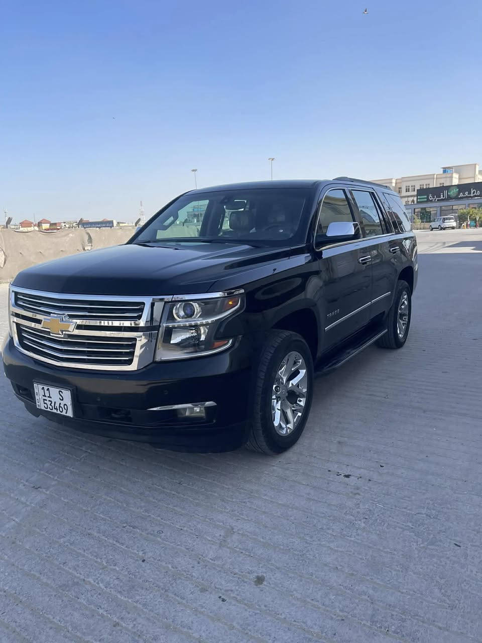 السلام عليكم للبيع تاهو مديل ٢٠١٥ خليجي بيها بنيد مجلتن و بيها ثلاث قطع مرخايات فقط السياره موصفات ls داخل مشمشي رقم بغداد انكليزي بأسمي  لد امامي لد خلفي تخم تاير كير مكينه حداديه تبريد كلشي جديد السياره احله من الصوره جديده كلش السعر ٢٧٠  و بيها مجال مكاني نجف اكثر التصال على الرقم ***********
