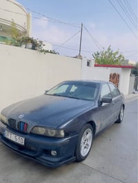 523i • موديل ١٩٩٩ • جير عادي