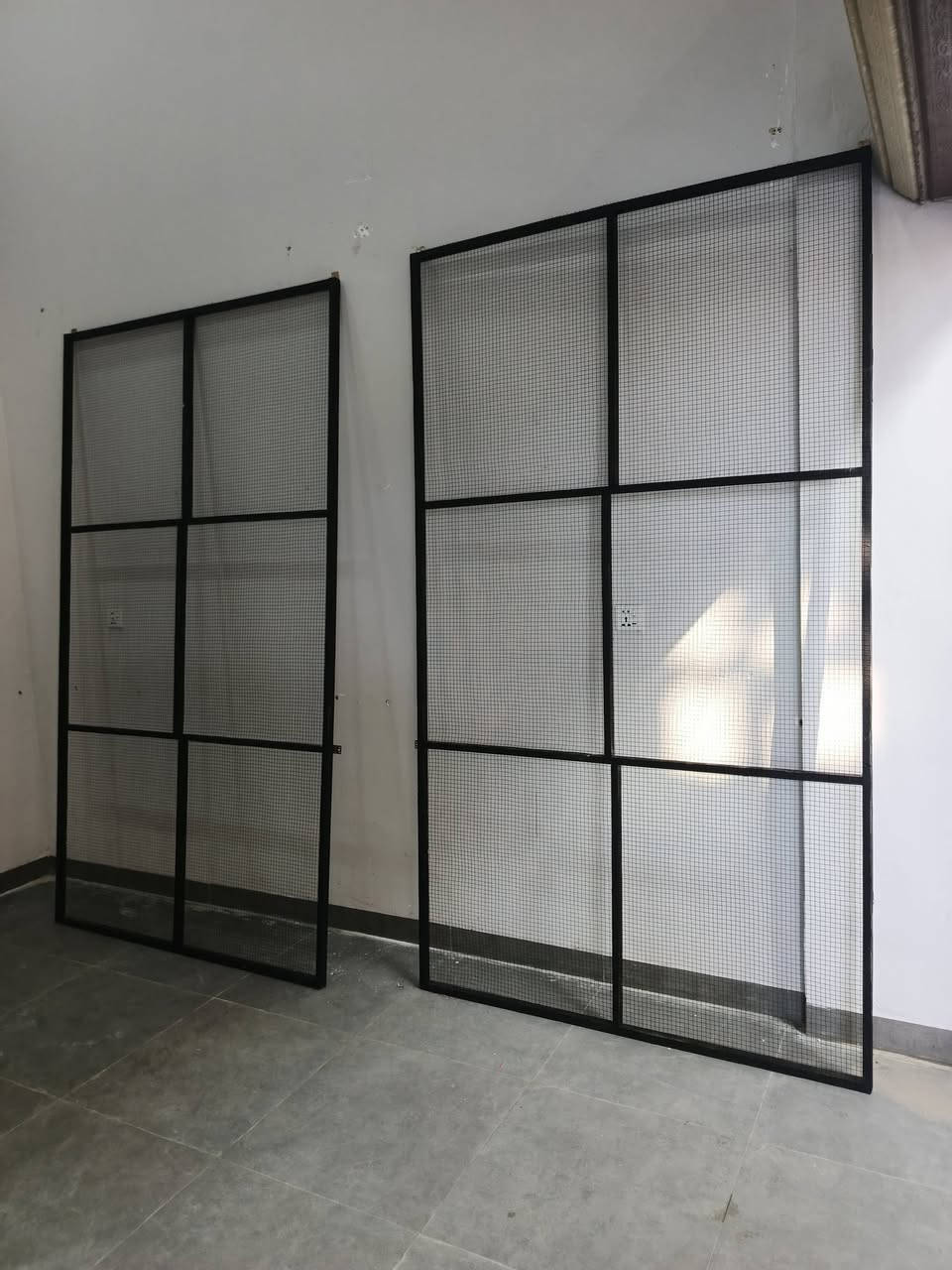 بوردات تعليك ترهم لأي شي. ملابس. أحذية .موبايلات شغل مرتب . ((عدد 5))  .. 3كبار و2 اصغار .السعر كلهم ب75 ألف
العنوان موصل  . للأستفسار 
***********
***********
