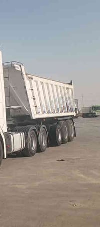 للبيع عربانه قلاب ماكنيسان ٢٠١٥كفاله تخم تاير ٢٩متر بلادي بدون تعلاوا ...