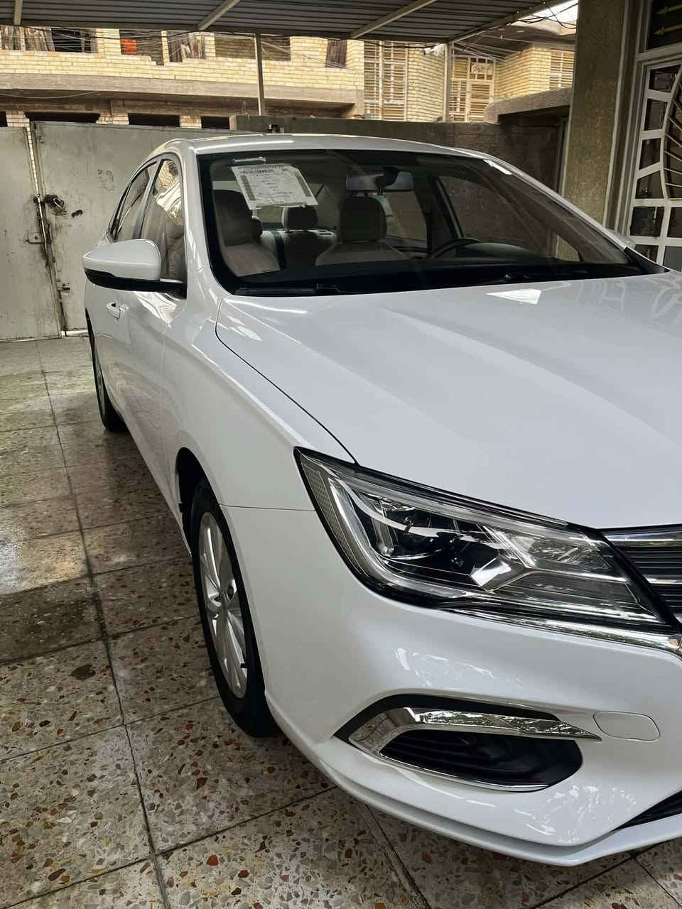 يالله السلام عليكم لبيع ام جي موديل2024رقم اربيل ماشية 3900سيارة جديدة مكفولة كفالة عامة بعدها بحالة الزيرو مكانها بغداد التواصل على الرقم وتعرف التفاصيل الباقية***********
