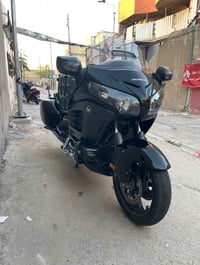 كولدن اسبورت 1800 مديل 2013 وارد اليابان بدون رقم بدون رقم  بدون حادث ...
