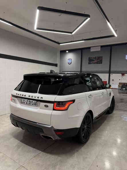 ره نج روڤة ر سپورت مواسفات  موديل 2022 SEL
سياره V6  ستة سلندر  توين توربو 
كلين تايتل  فقد دعامية امامي شبرين سبخ  باقي كفالة عامة
المواسفات  فول فول  مواسفات رقم اربيل  سيارة 
پانوراما  سگف اصود بلادي ويل كروم كوشنات جلد  شاشة جبير رادارات حساسات كامرة لايتات زينون فول فول 
السعر رقم موبايل موجود 

*********** كورك + واتسئاب
