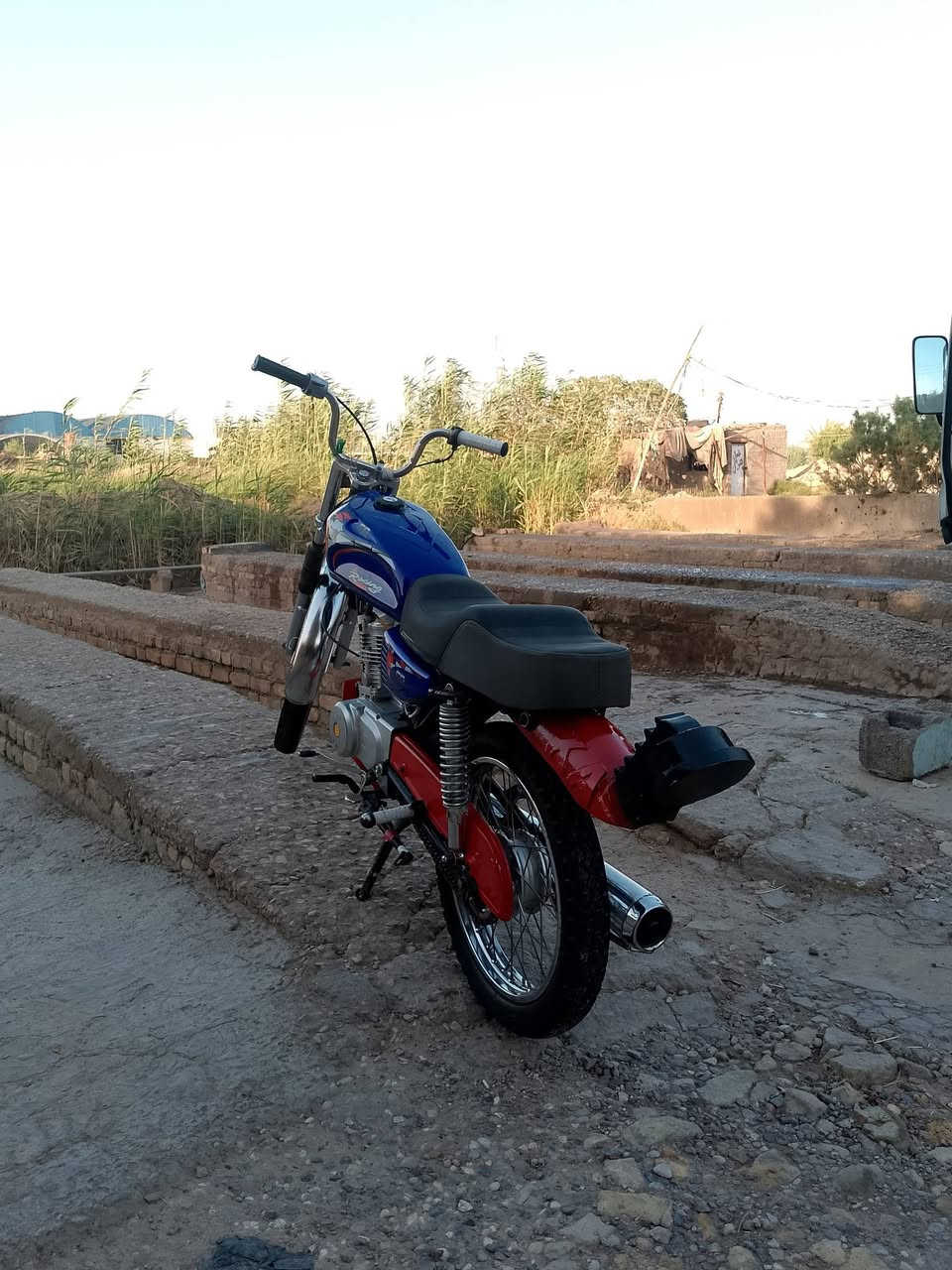 نامه اللبيع 
مكاني دوايه 
سعر 450 وبيه مجال


**إذا كنت صاحب هذا الإعلان وتريد حذفه لأي سبب، رجاءا أرسل رسالة إلى الدعم الفني**