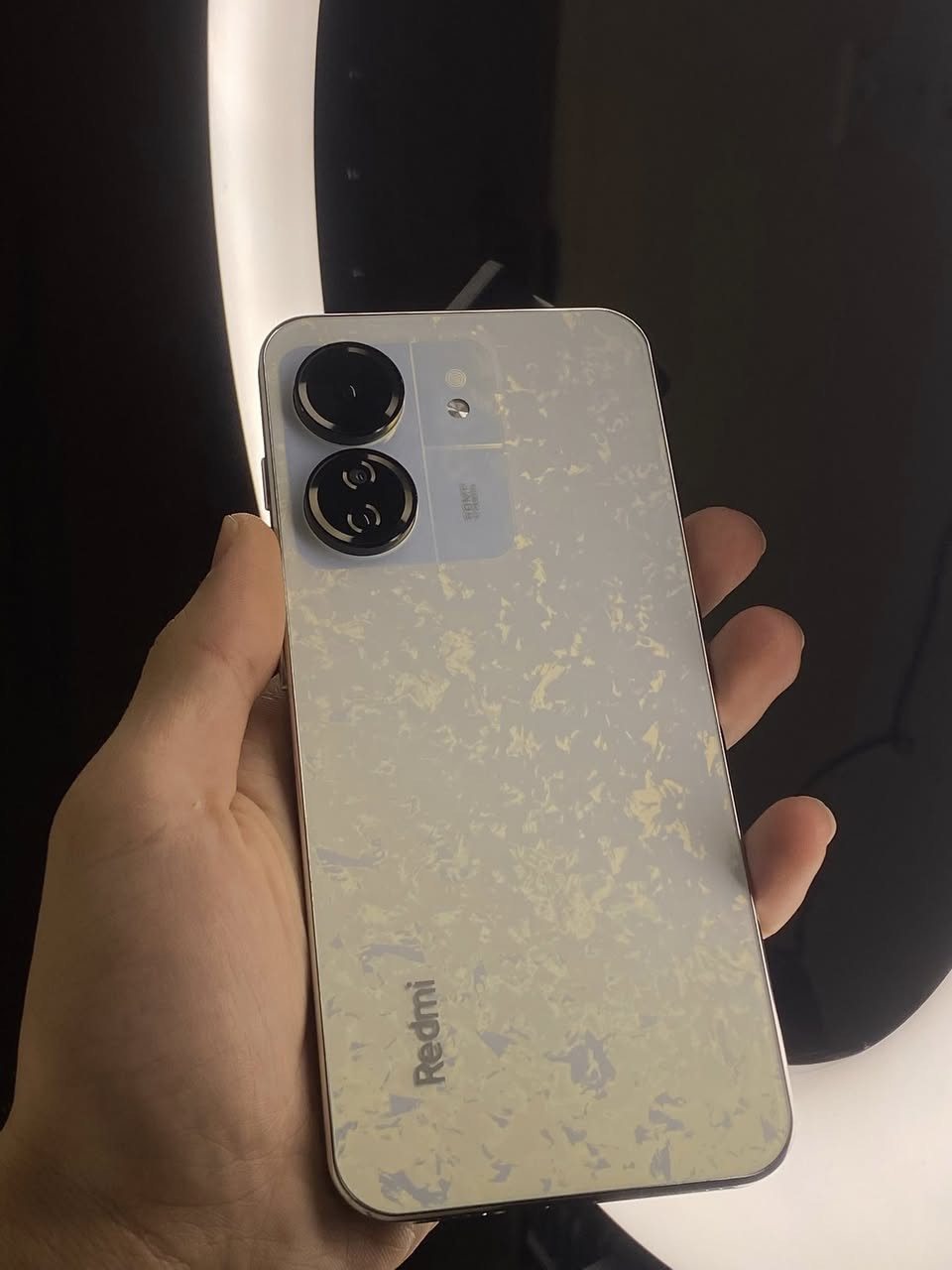 السلام عليكم اخوان عندي هذا ريدمي 13c صيني للبيع جديد استخدام اسبوع مكفول من كلشي. جديد لوك معاه محتوياته وباكيت وكفر وكيبل ذاكره ٢٥٦g وحجم البطاري 5000 السعر ٨٥ وبيه مجال للطيبين


**إذا كنت صاحب هذا الإعلان وتريد حذفه لأي سبب، رجاءا أرسل رسالة إلى الدعم الفني**
