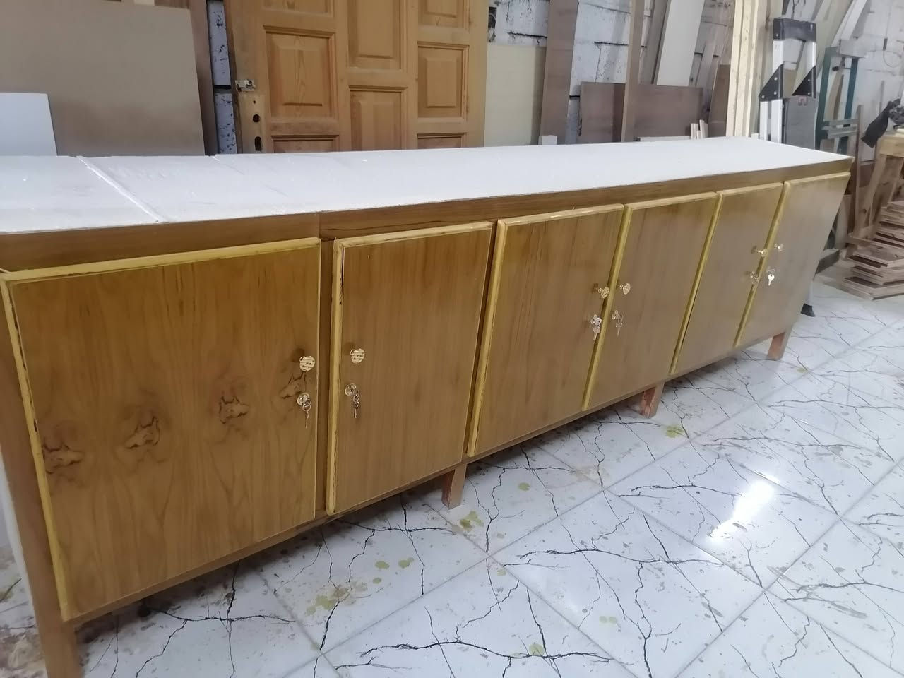 عملنا لهذة اليوم تم إعادة اعمار بوفية قديمة واعادتها من جديد
عندنا لا شي مستحيل

معمل سعد النجار – خبرة وتفصيل بلا كلام.
📞 للتواصل: ***********
📍 العنوان: كركوك، نهاية شركة الطارق

#معمل_سعد_النجار #غرف_نوم #تفصال_خصوصي #صبغ_نجارة #ورشة_نجارة #شغلنا_يحچي
