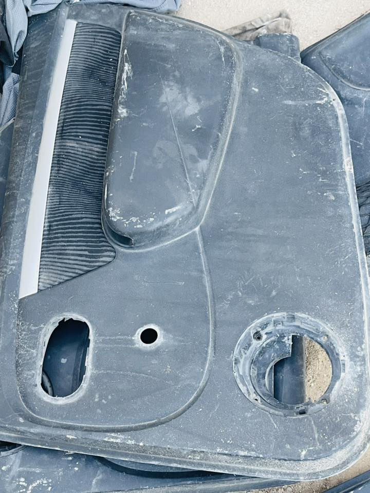 ادوات رينو7راكب للبيع العنوان السماوة قضاء الخضر ***********
