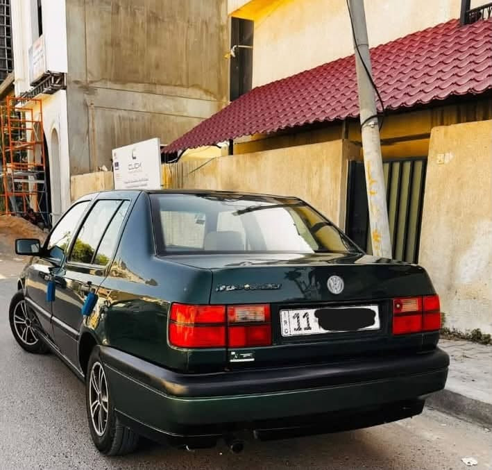 كولف فينتو للبيع موديل 1997
تبريد شغال ثلج
صدر جديد امامي خلفي جديد
كهربائيات كله شغاله
اي نقص مابيهه
محرك وكير جيد جدا
كير اوتماتيك حاويه 
رقم بغداد انكليزي
شادلها سباية 
شاشة وكامرة خلفية 
عبوة فيتبم جديدة
تايرات جديدة
السيارة بسمي
السعر 47 وبيهه مجال بسيط
المكان بغداد الكاظمية
للإستفسار ***********
