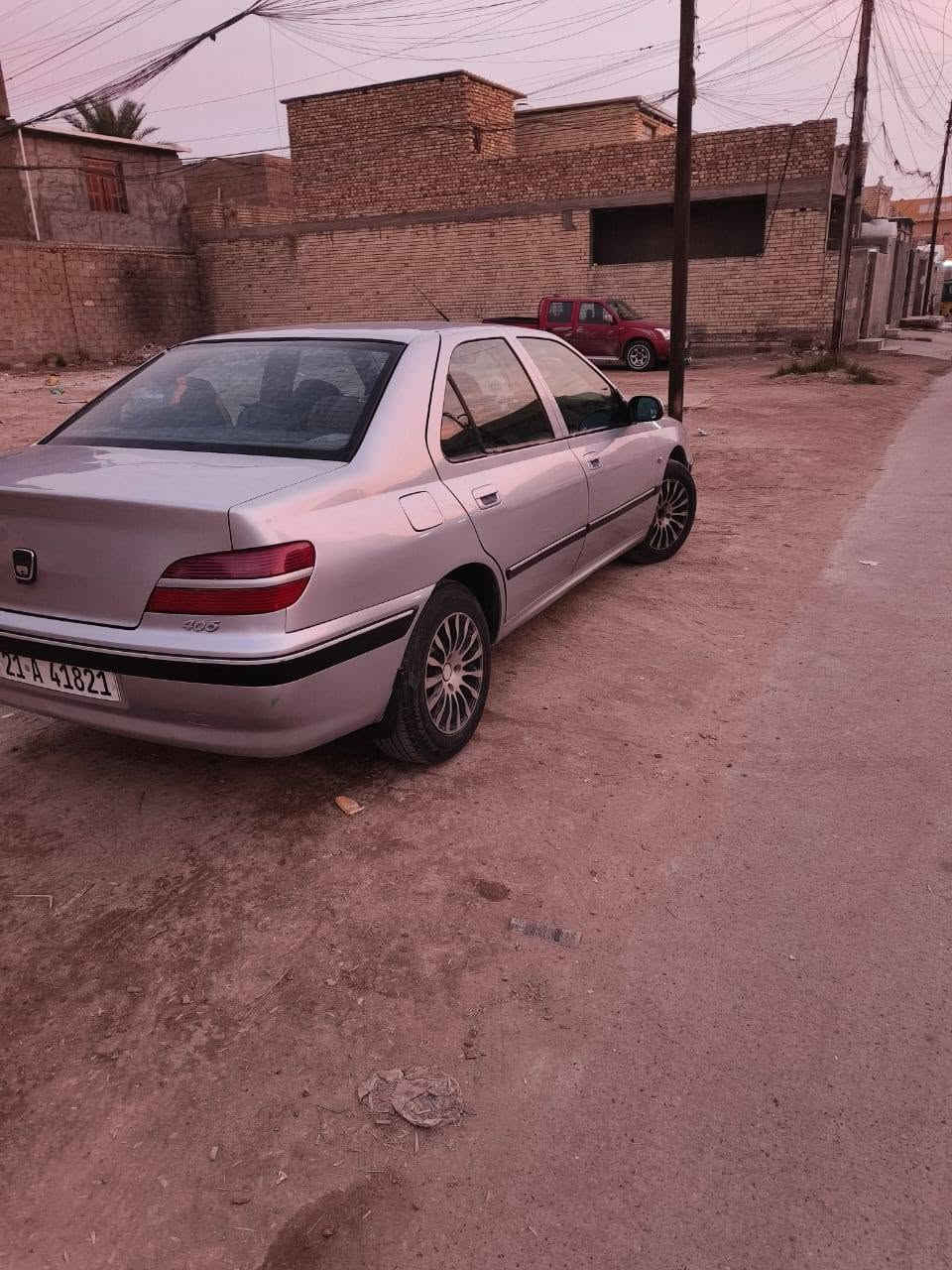 سياره بيجو موديل 2002 مصبوغه عام جمالي سياره رقمها سليمانيه باسمي  العنوان بغداد ***********
