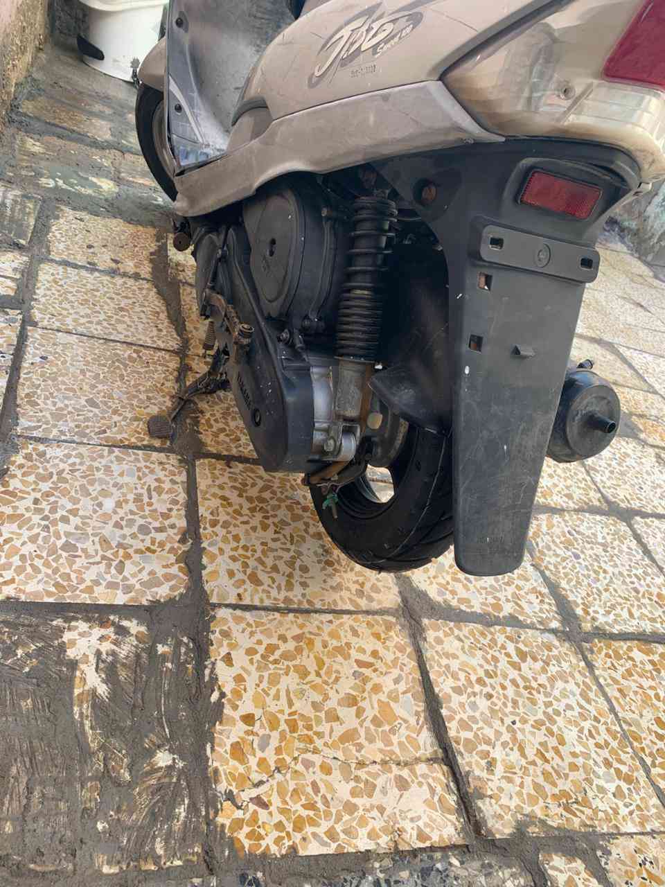 السلام عليكم درجة ماكس منغولي حاويه برغي ما مفتوح بيها خاتم واحد كلها كلشي ما عوزه كلشي شغال مكان الدوانيه الجمهوري قرب جامع الحكيم السعر 750الشراي يجي خاص الرقم ***********
