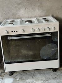 للبيع بسعر مناسب 07826864416