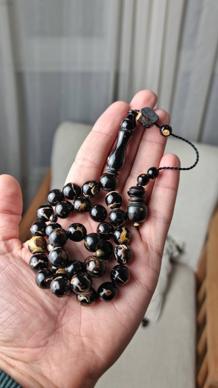 بسم الله تبارك الرحمن
مجموعة من سبح يسر بحر احمر معرك
السعر ٧٩ الف للقطعة


**إذا كنت صاحب هذا الإعلان وتريد حذفه لأي سبب، رجاءا أرسل رسالة إلى الدعم الفني**