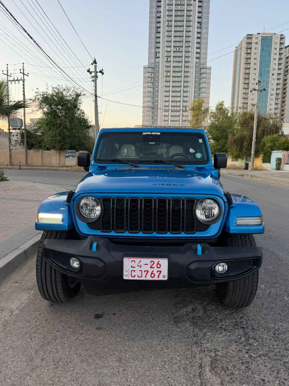 سيارتين 24 هايبرد  كلين السعر الوحدة 300 مجال ***********
