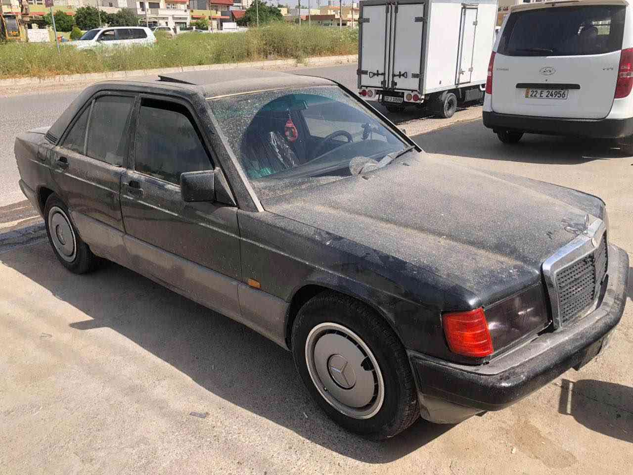 مارسليس ١٩٠ موديل١٩٩١ فول فول توماتيك سلايت تةبريد جام كارةباي گئرو مةكينة بيلاد عنكةبوت گئرو مةكينة بةشةرت سةيارةكة سبوغي نية دةعمي نية بئ دعم و سبوغة سةيارةكي زور جوان و رئكة كتبابي لةكةلة كئشةي نية بو مةفرةزة و سةيتةرة سعري ٢٥ مجالةكي كةم شوئين هةولئر بو زانياري زياتر ____*********** أربيل, العراق
