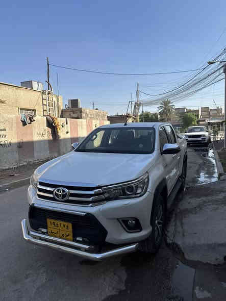 سلام عليكم 
تويوتا بيك اب دبل قمارة 1 طن
2018 كاز 
رقم اربيل 
هايلوكس

مواصفات 
تحكم ستيرن
شاشة وسط
تحكم مري
بصمة 

كير محرك كلة صدر امامي خلفي مكفول كلة جديد
مابيه نقص برغي نظيفة حيل 
بيهة تلث قطع فقط 

السعر 23 ونص بيهة مجال للشراي 
للاستفسار اكثر
***********
