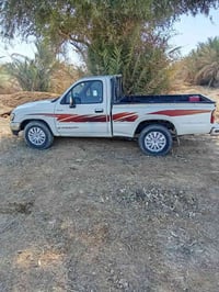 هايلوكس • ٢٠٠٤ • مضروبة بجم