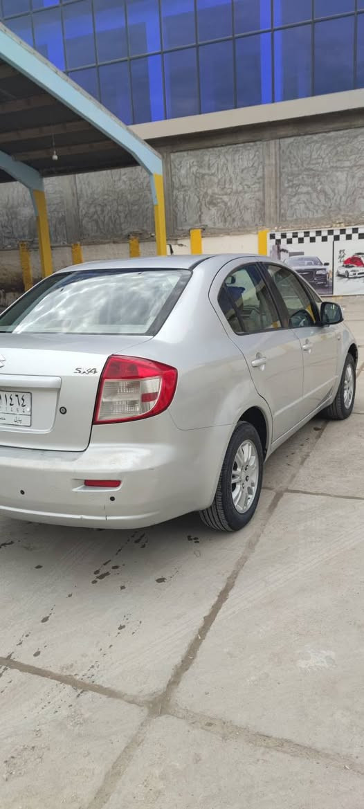 السلام عليكم للبيع سوزوكي sx4 موديل 2009 استلام الشركة العامة  خليجي رقم بابل مكفولة من الصبغ والبارد والتبديل على وضع الشركة رقم بابل متواجدة في بابل حي الصحة للاستفسار ***********
